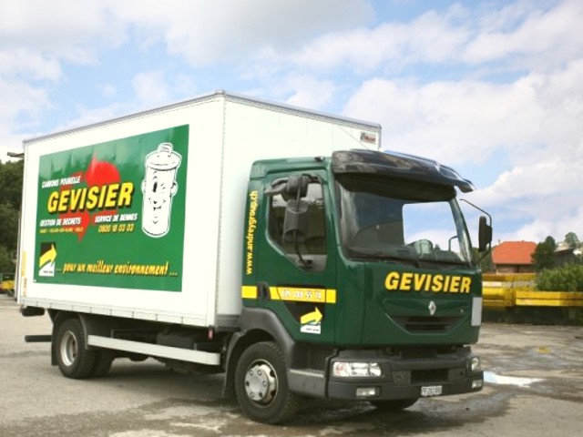 Camion 2 essieux léger